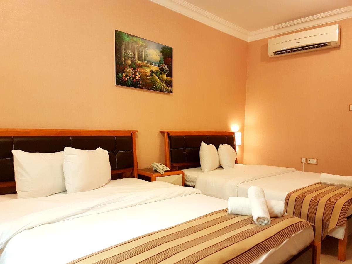 Al Ghubrah Plaza Hotel มัสกัต ภายนอก รูปภาพ
